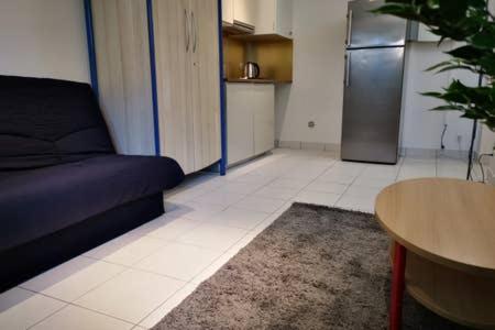 Charmant Studio Meuble 30 Min Paris, 5 Min Evry, Proche Aeroport Orly Ris-Orangis Exterior photo
